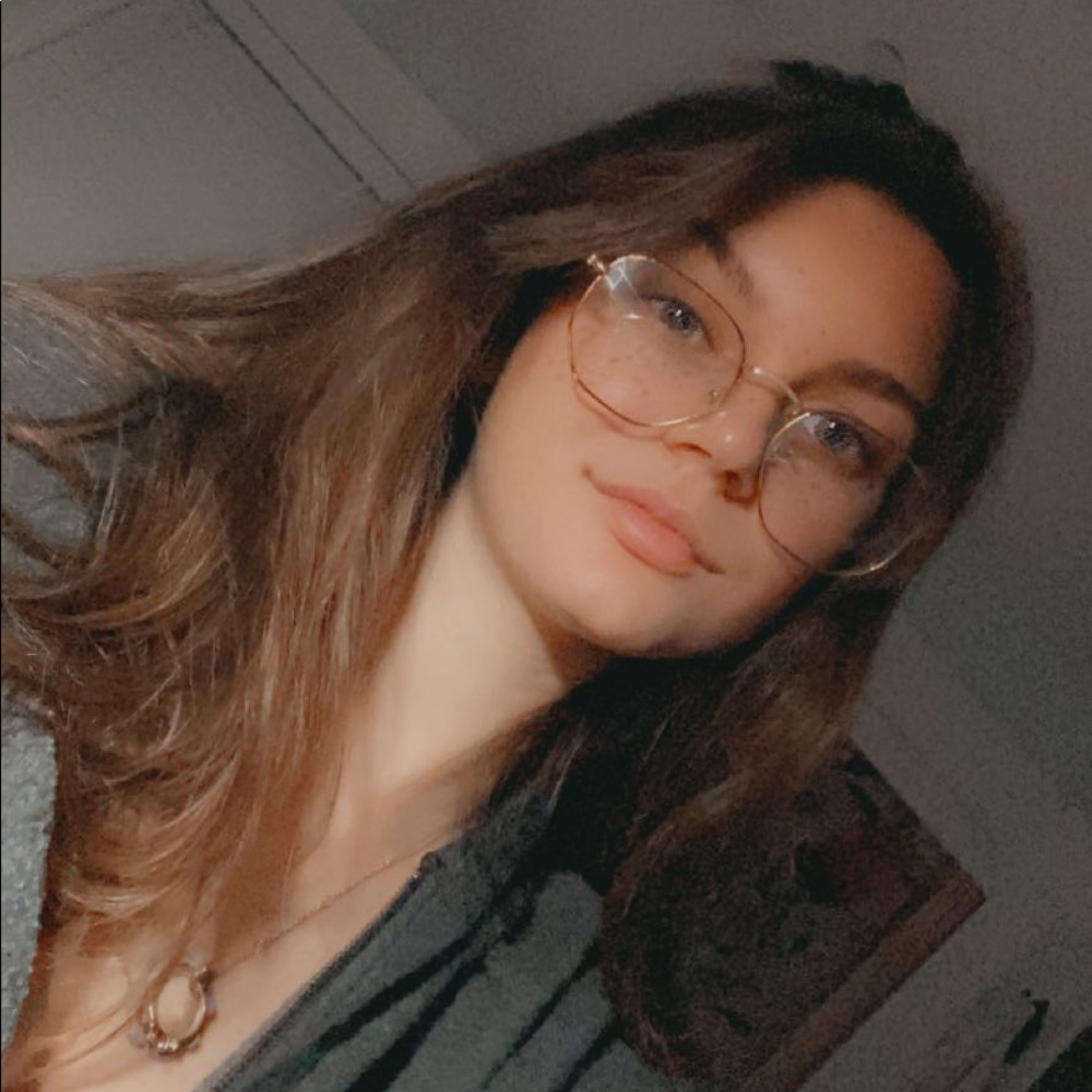 Names Alex, Howdy :)